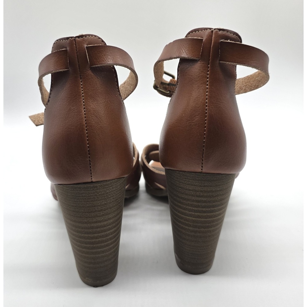 Universal Thread Strappy Sandals Brown Heels Ankl… - image 5